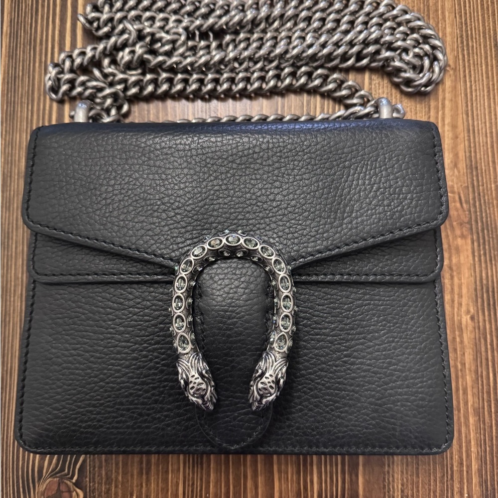 Gucci Black Leather Chain Shoulder Bag with Silver Horsebit Detail